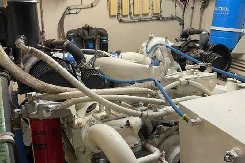 Slide: The Image of Cabo 60 Motor Yacht 1988 - 5215061