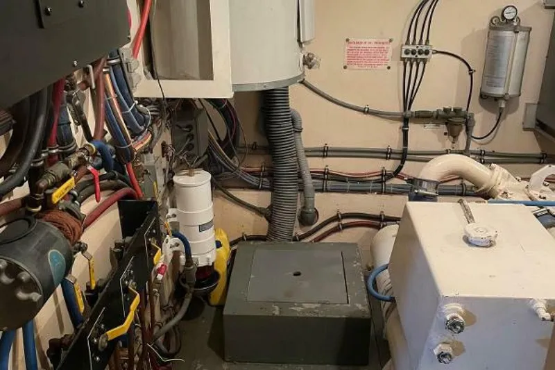 Slide: The Image of Cabo 60 Motor Yacht 1988 - 5215070