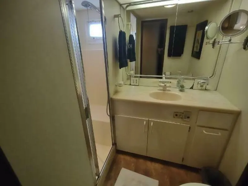 Slide: The Image of Cabo 60 Motor Yacht 1988 - 5215014