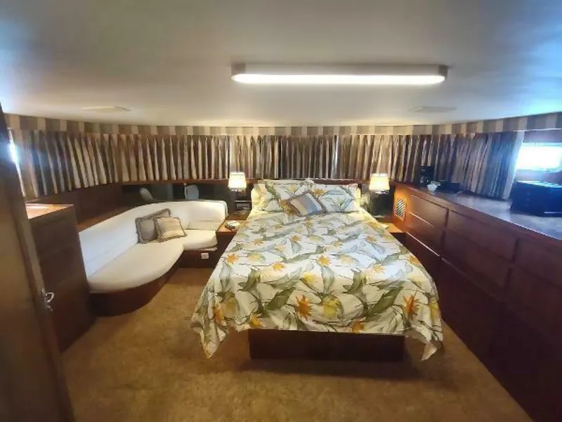 Slide: The Image of Cabo 60 Motor Yacht 1988 - 5215019