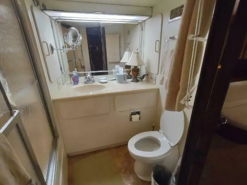 Slide: The Image of Cabo 60 Motor Yacht 1988 - 5215027