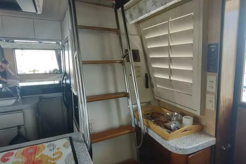 Slide: The Image of Cabo 60 Motor Yacht 1988 - 5215029