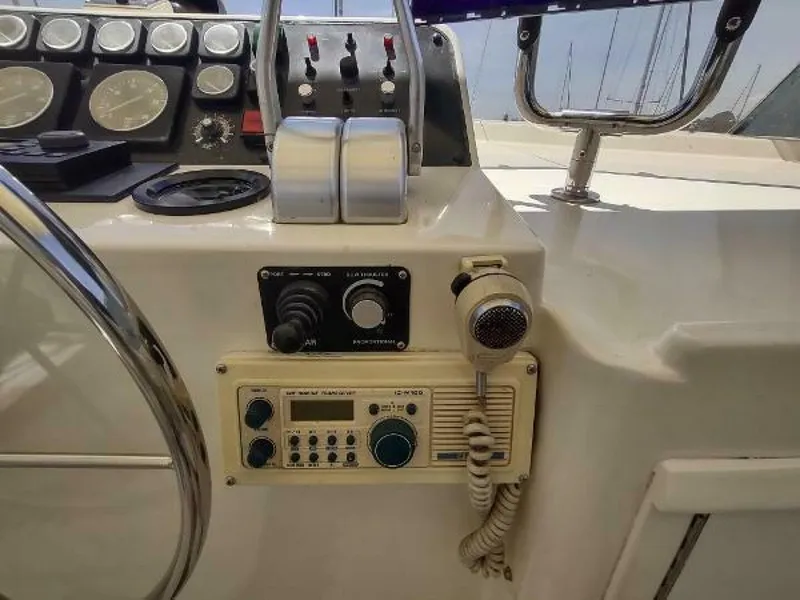 Slide: The Image of Cabo 60 Motor Yacht 1988 - 5215036