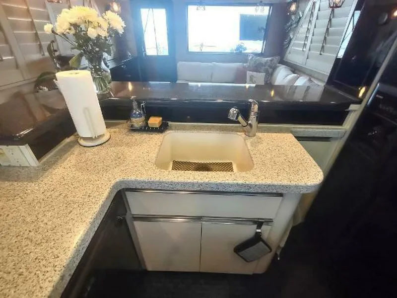 Slide: The Image of Cabo 60 Motor Yacht 1988 - 5214962