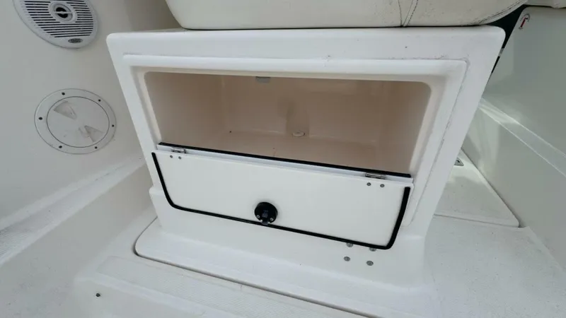 Slide: The Image of Tiara 2900 Open 2005 - 5281858