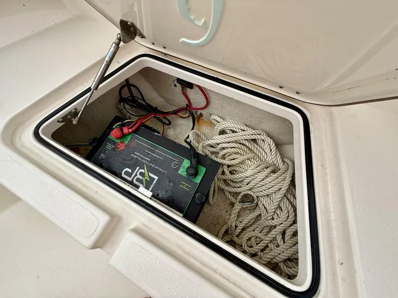 Slide: The Image of 2019 Young Boats 27 - Storage  - 5929294