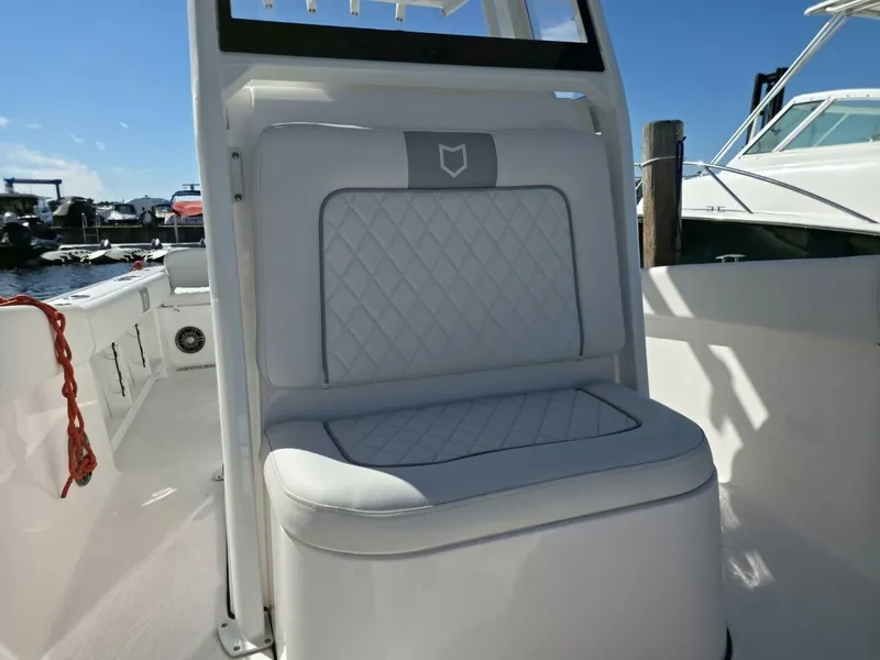 Slide: The Image of Sea Fox 248 Commander 2026 - 5751350