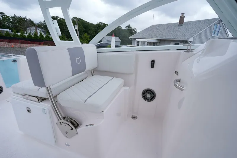 Slide: The Image of Sea Fox 268 Traveler 2025 - 5469599