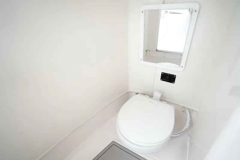 Slide: The Image of Sea Fox 268 Traveler 2025 - 5469602