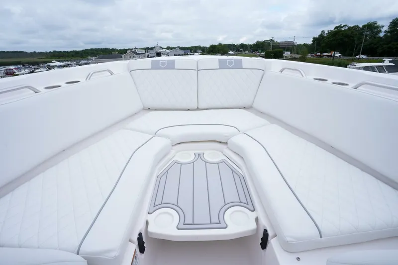 Slide: The Image of Sea Fox 268 Traveler 2025 - 5469608