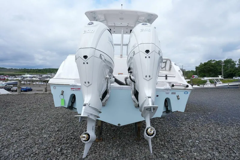 Slide: The Image of Sea Fox 268 Traveler 2025 - 5469577