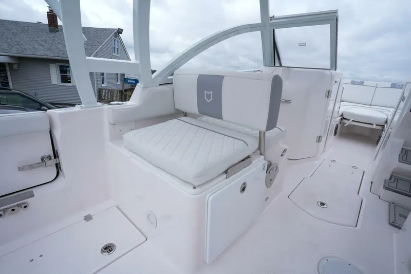 Slide: The Image of Sea Fox 268 Traveler 2025 - 5469588