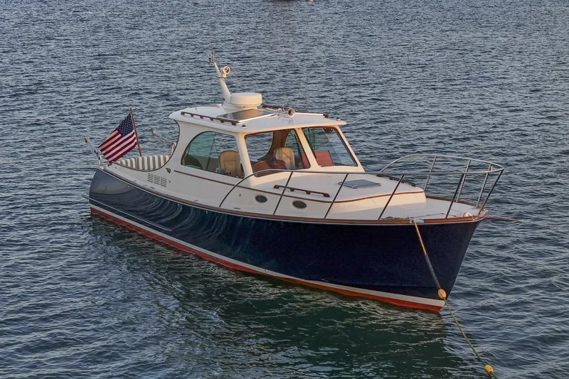 Slide: The Image of Hinckley Yachts Picnic Boat 37 MKIII 2010 - 5216633