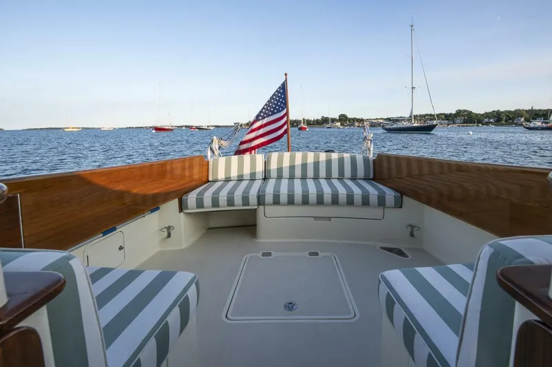 Slide: The Image of Hinckley Yachts Picnic Boat 37 MKIII 2010 - 5216661