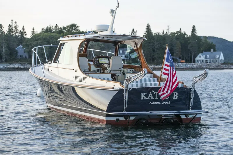 Slide: The Image of Hinckley Yachts Picnic Boat 37 MKIII 2010 - 5216685