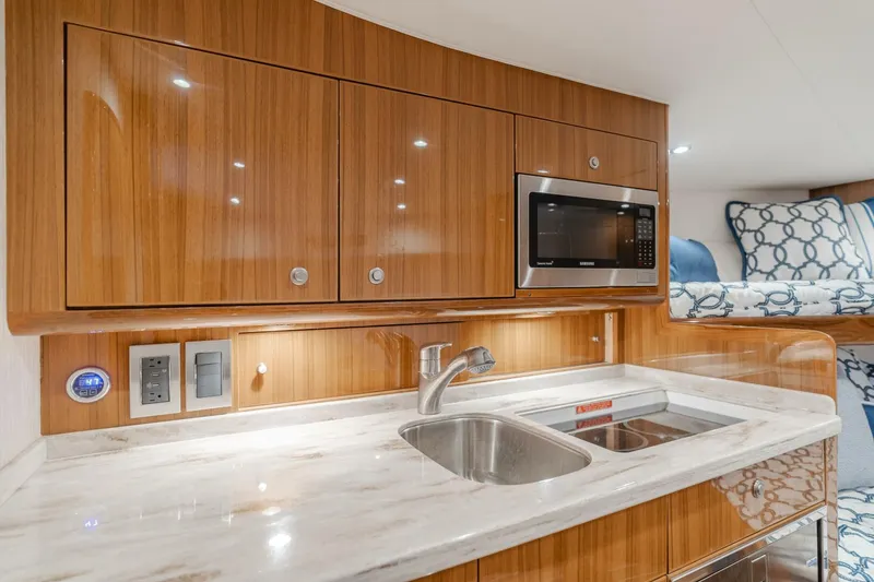 Slide: The Image of 2022 Viking 38 Open - CHAMPION - 5283891