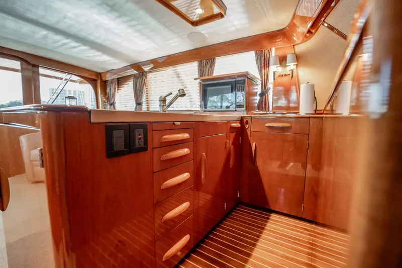 Slide: The Image of Rybovich 55 Convertible 1983 - 5550991