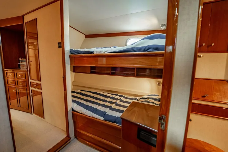 Slide: The Image of Rybovich 55 Convertible 1983 - 5551016