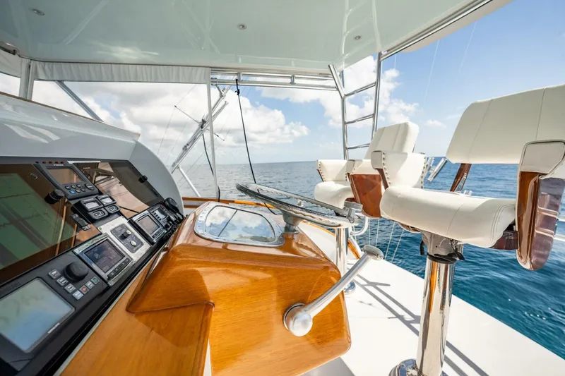 Slide: The Image of Rybovich 55 Convertible 1983 - 5551032