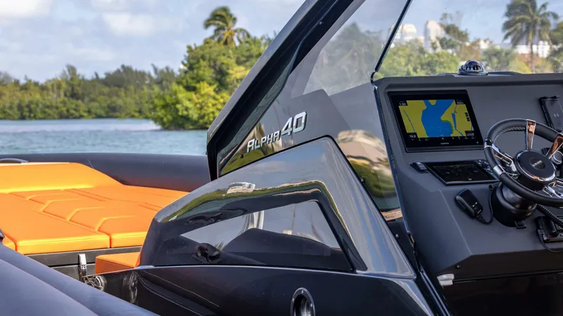 Slide: The Image of 11 Best RIB Technohull Alpha 40 Center Console - 5217462