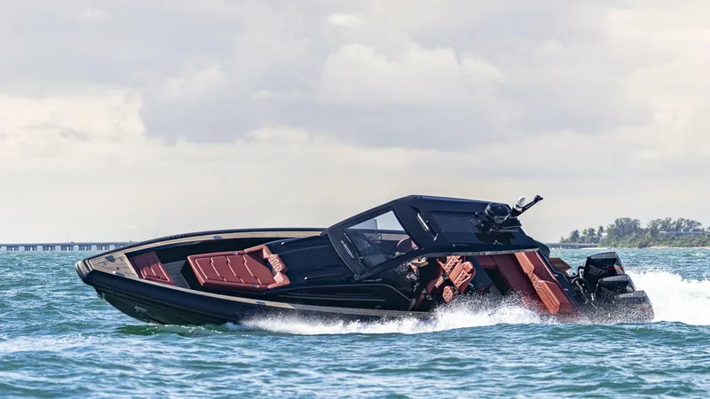 Slide: The Image of Omega_47_WEB 32 - 5217905