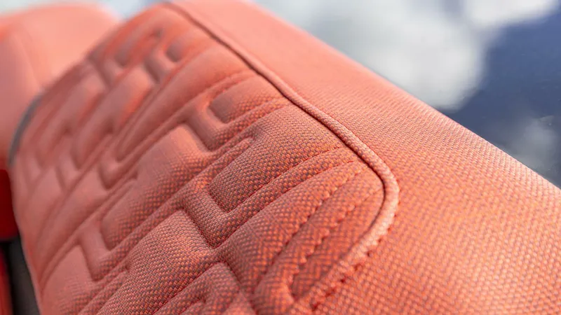 Slide: The Image of Omega_47_WEB 71 - 5217944