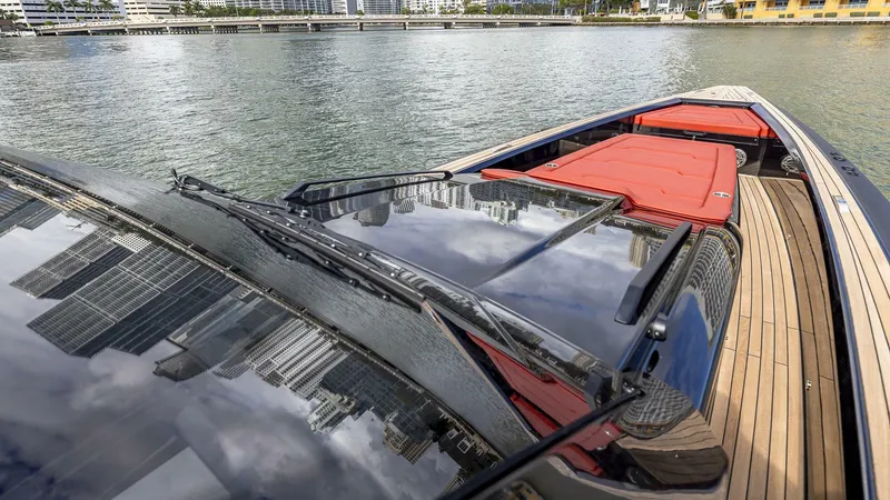 Slide: The Image of Omega_47_WEB 76 - 5217949