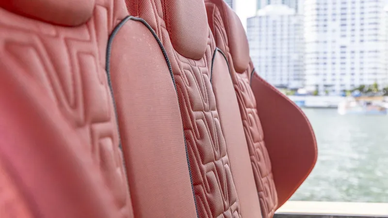 Slide: The Image of Omega_47_WEB 84 - 5217957