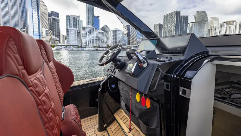 Slide: The Image of Omega_47_WEB 83 - 5217861