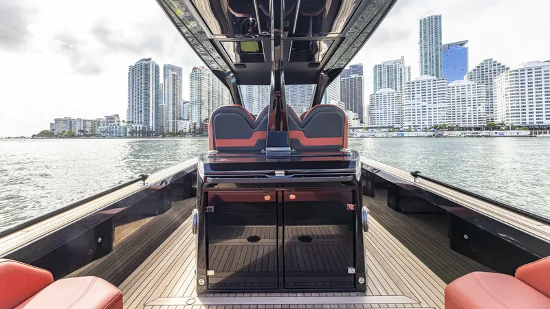 Slide: The Image of Omega_47_WEB 92 - 5217870