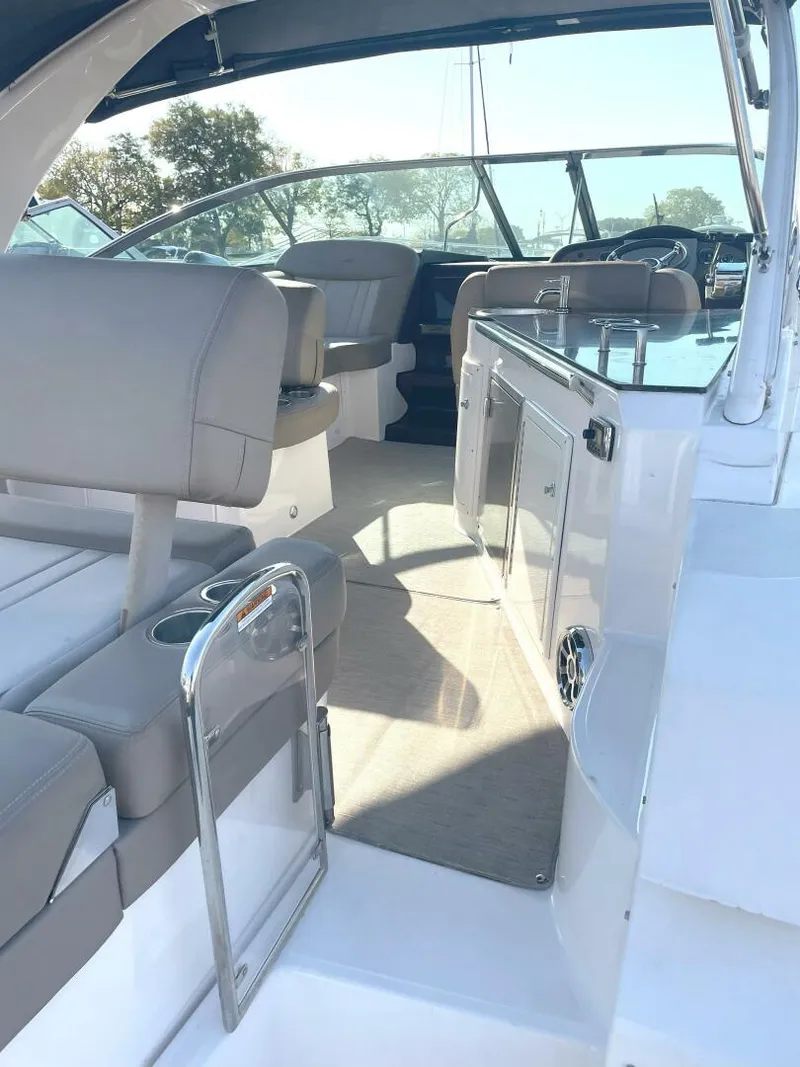 Slide: The Image of Transom Boarding - 5219396