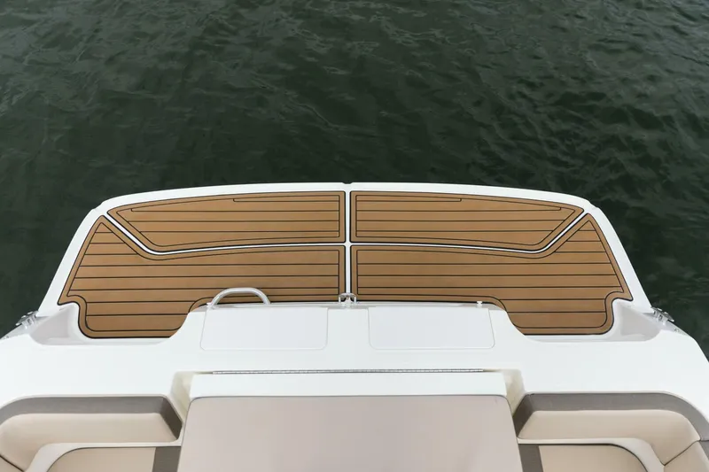 Slide: The Image of Bayliner VR4 2023 - 5226296