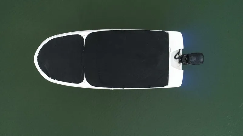 Slide: The Image of Bayliner VR4 2023 - 5226383