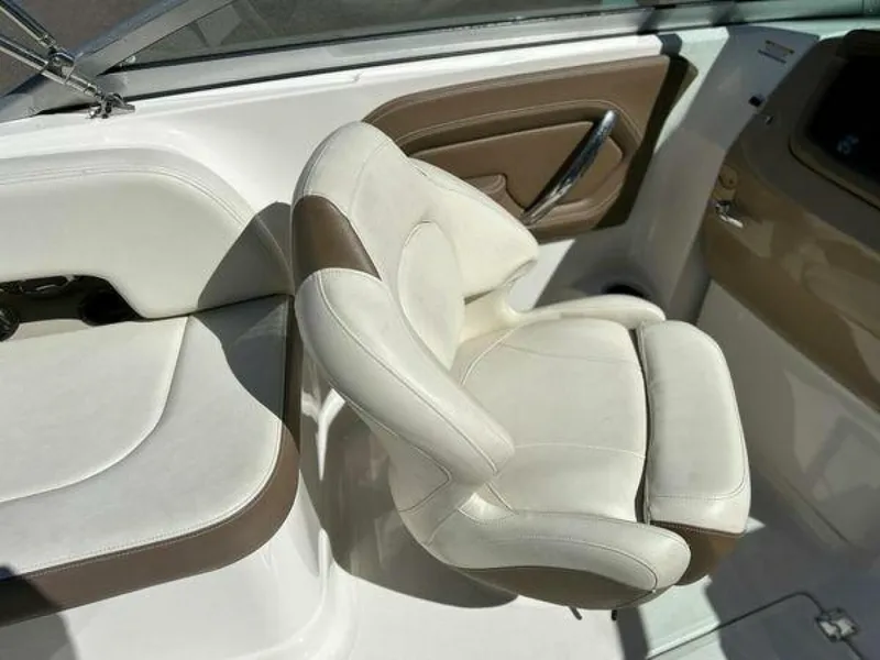 Slide: The Image of Chaparral 244 Sunesta 2014 - 5219638