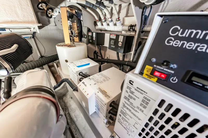 Slide: The Image of Sea Ray 510 Fly 2015 - 5220552