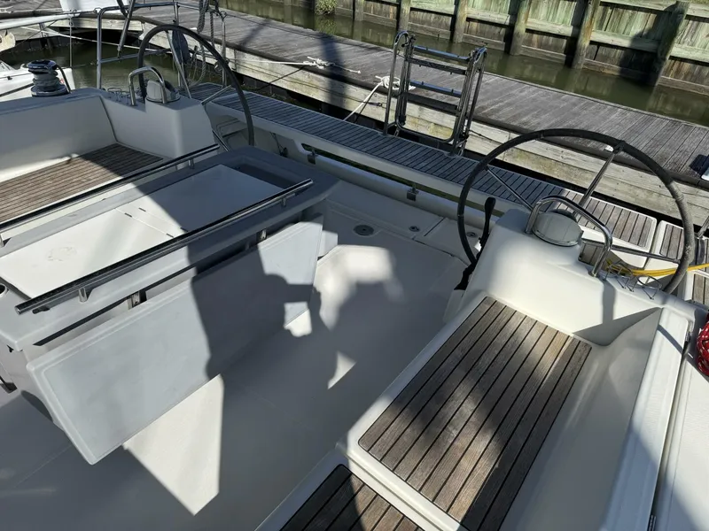 Slide: The Image of Beneteau Oceanis 45 2016 - 5220669