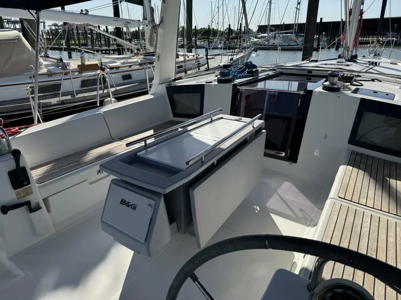 Slide: The Image of Beneteau Oceanis 45 2016 - 5220614