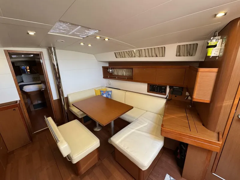 Slide: The Image of Beneteau Oceanis 45 2016 - 5220634