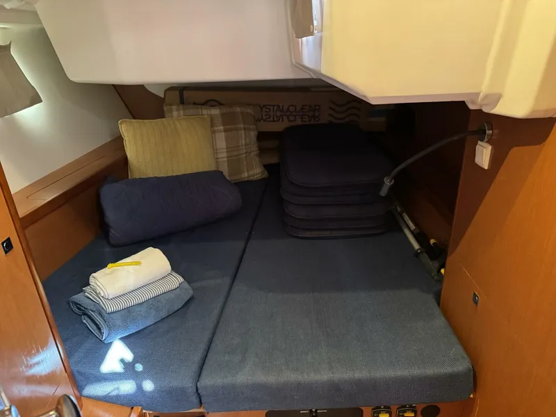 Slide: The Image of Beneteau Oceanis 45 2016 - 5220647