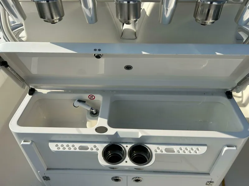 Slide: The Image of Regulator Marine 34SS 2016 - 5220962