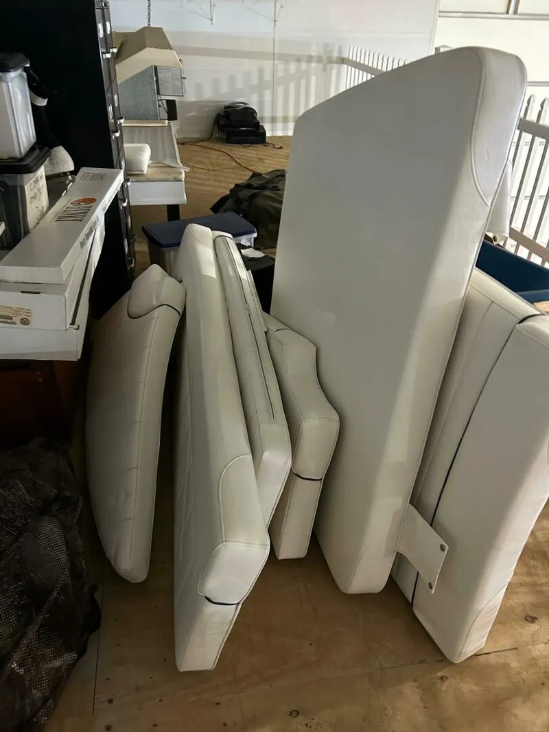 Slide: The Image of Regulator Marine 34SS 2016 - 5220985