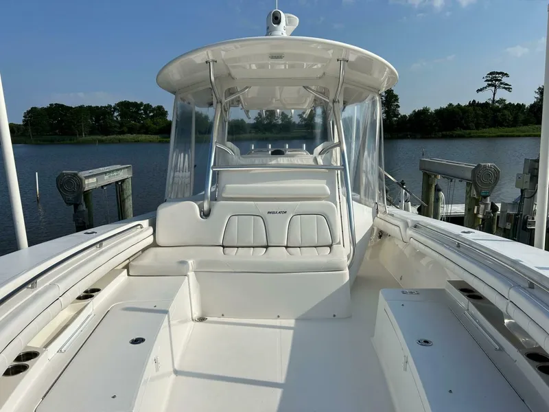 Slide: The Image of Regulator Marine 34SS 2016 - 5220945