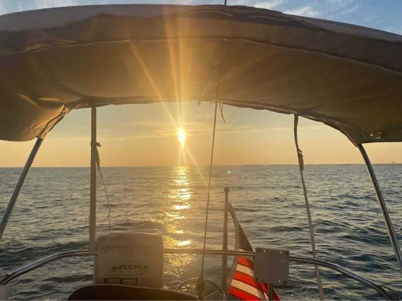 Slide: The Image of Pearson 30 1976 - 5221027