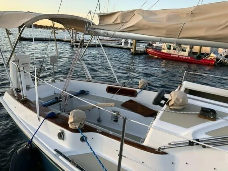 Slide: The Image of Pearson 30 1976 - 5221987