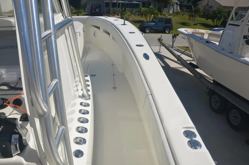 Slide: The Image of Rod Holders 2012 SeaVee 34 Center Console Triple Play - 5221390