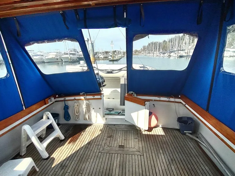 Slide: The Image of Cheoy Lee 35 Sedan Trawler 1981 - 5221976