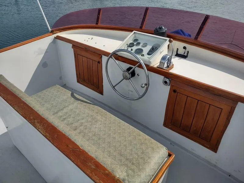 Slide: The Image of Cheoy Lee 35 Sedan Trawler 1981 - 5221983