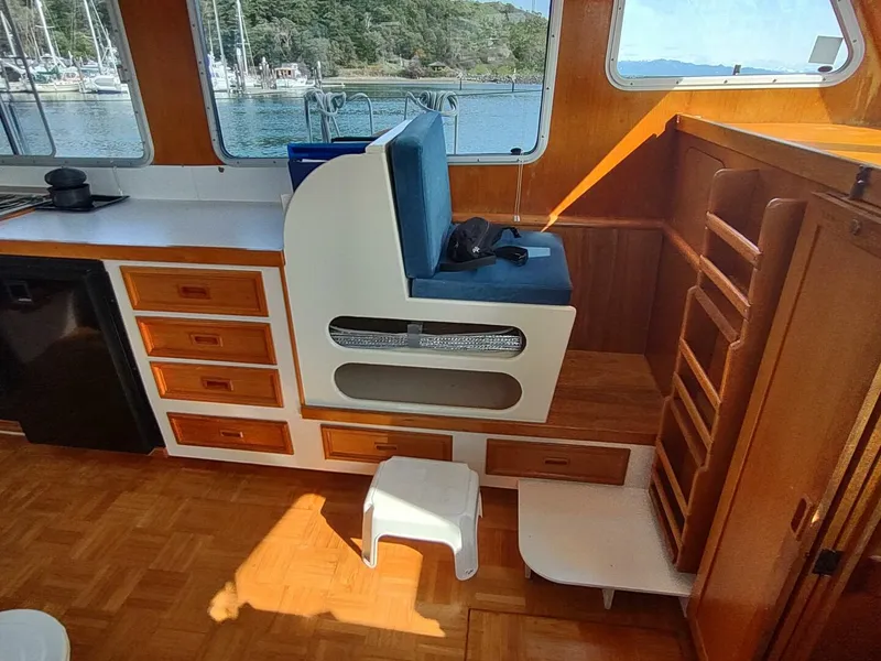 Slide: The Image of Cheoy Lee 35 Sedan Trawler 1981 - 5222012