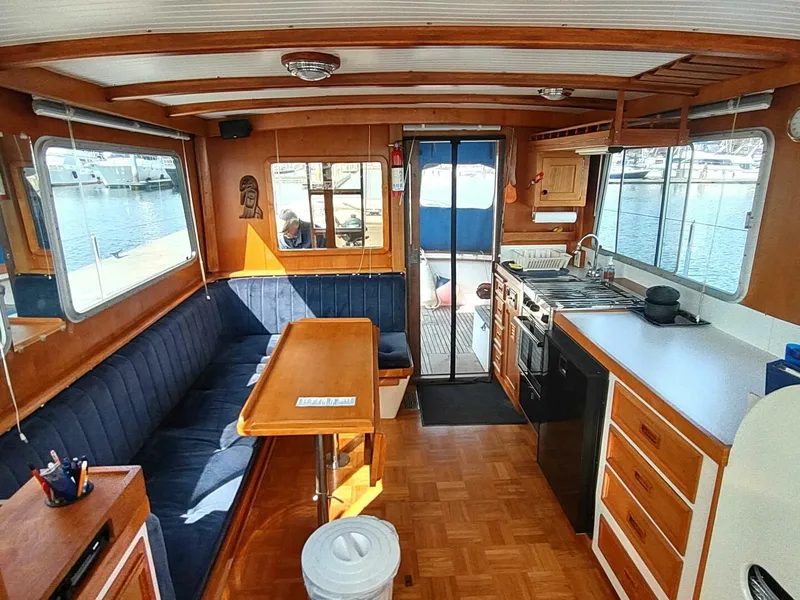 Slide: The Image of Cheoy Lee 35 Sedan Trawler 1981 - 5222015