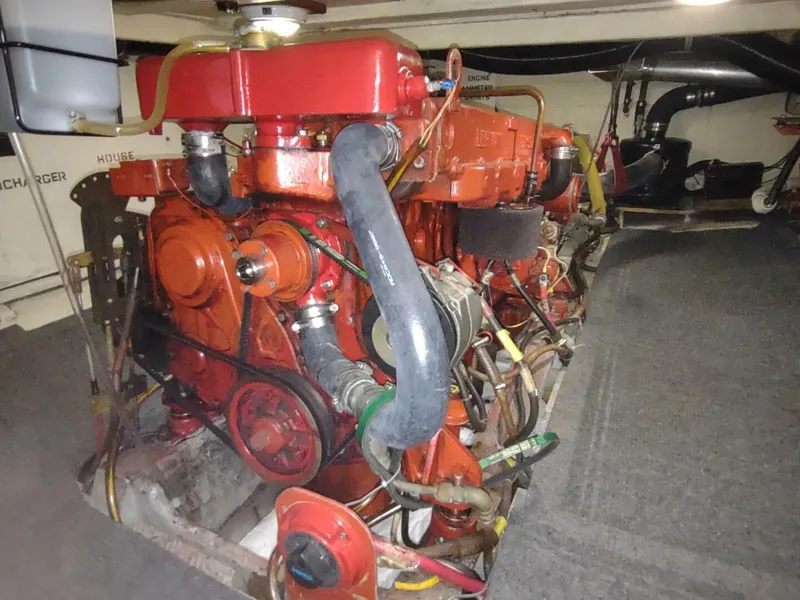 Slide: The Image of Cheoy Lee 35 Sedan Trawler 1981 - 5222047